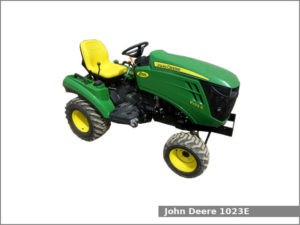 John Deere 1023E