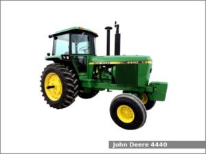 John Deere 4440